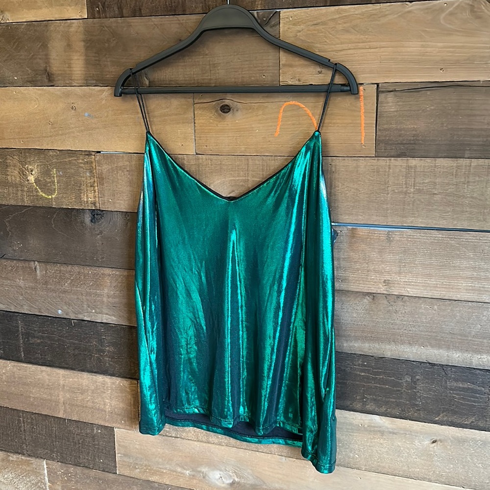 ✨ H&M Emerald Metallic Cami Tank Top